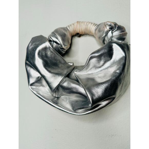 SIMON MILLER Silver Metallic Lopsy Knot Detailing Magnetic Shoulder Bag - Picture 1 of 8